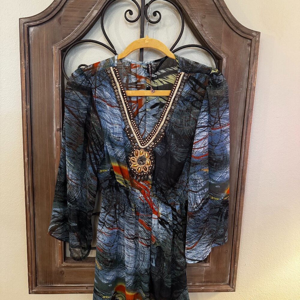 Mushka By Sienna Rose Inc. Ruched Waist blouse. Boho print with Beaded Neck